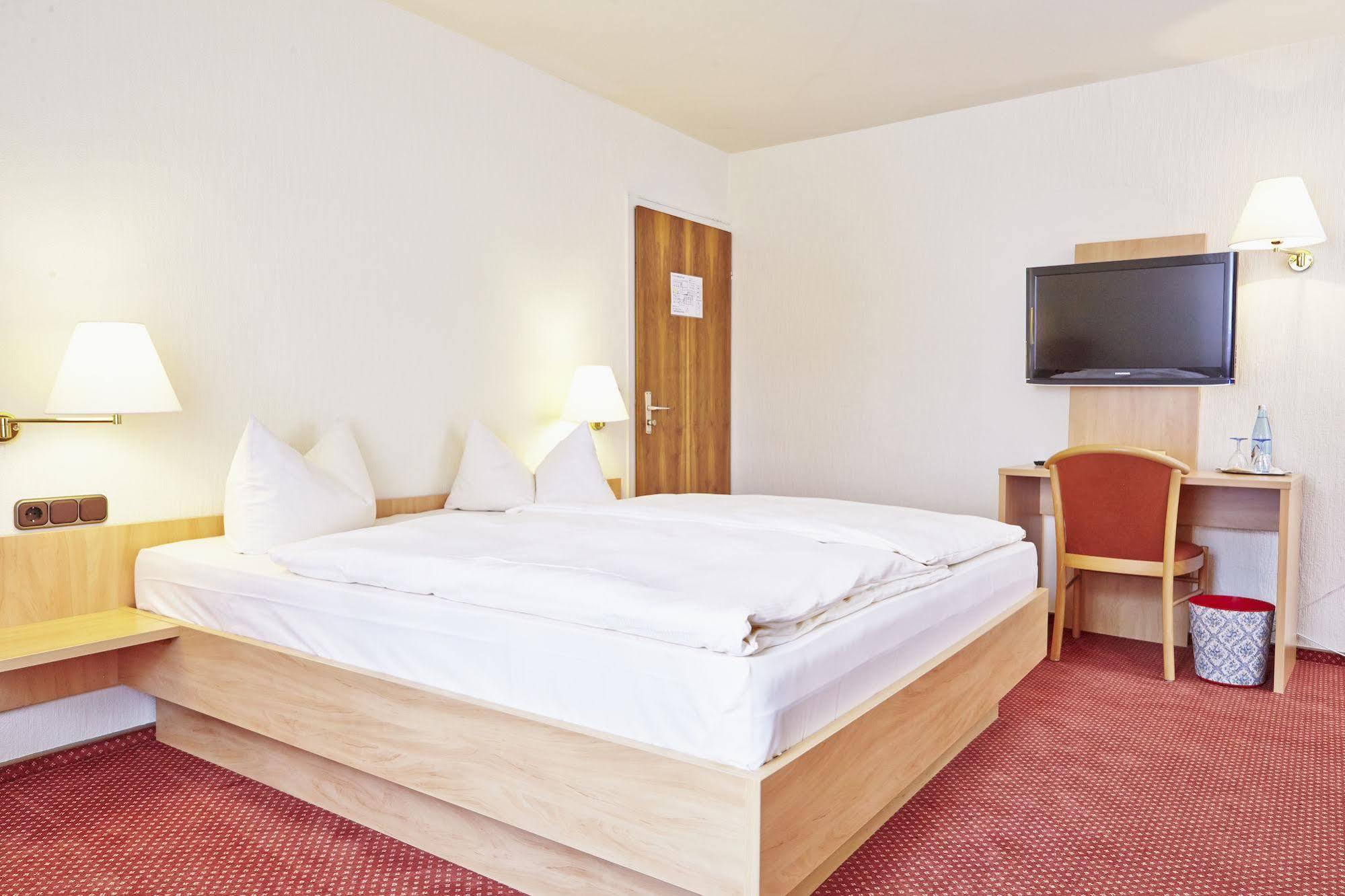 Ringhotel Garni Pflug Oberkirch  Εξωτερικό φωτογραφία