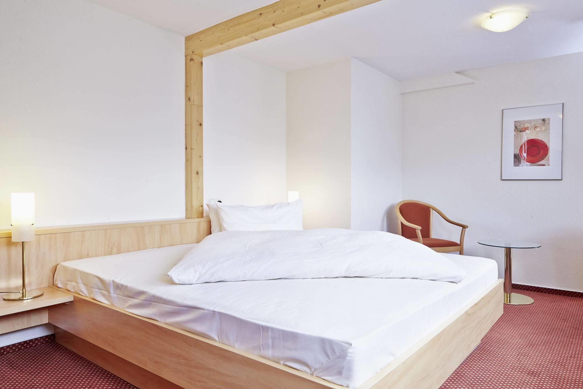 Ringhotel Garni Pflug Oberkirch  Εξωτερικό φωτογραφία